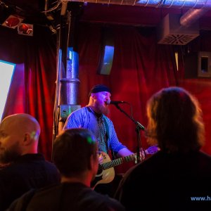 3_Hamburger_Wellenbrecher_Knust_2018_1000_