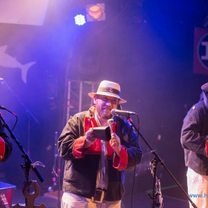 3_Hamburger_Wellenbrecher_Knust_2018_125_