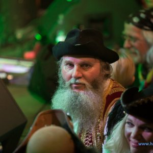 3_Hamburger_Wellenbrecher_Knust_2018_13_
