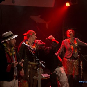 3_Hamburger_Wellenbrecher_Knust_2018_228_