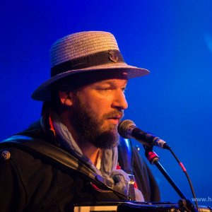 3_Hamburger_Wellenbrecher_Knust_2018_256_