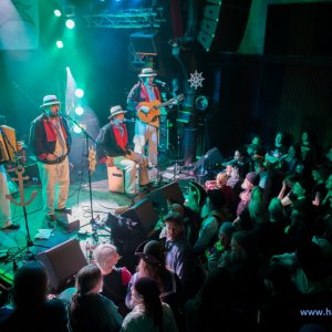 3_Hamburger_Wellenbrecher_Knust_2018_412_
