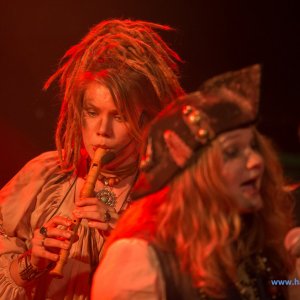 3_Hamburger_Wellenbrecher_Knust_2018_521_
