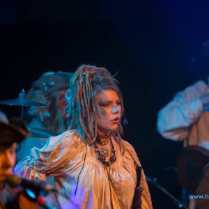 3_Hamburger_Wellenbrecher_Knust_2018_621_