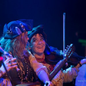 3_Hamburger_Wellenbrecher_Knust_2018_763_