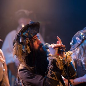 3_Hamburger_Wellenbrecher_Knust_2018_814_