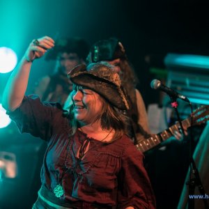 3_Hamburger_Wellenbrecher_Knust_2018_835_