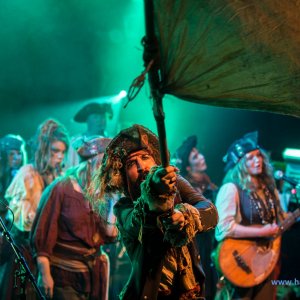 3_Hamburger_Wellenbrecher_Knust_2018_837_