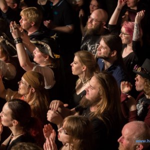 3_Hamburger_Wellenbrecher_Knust_2018_930_