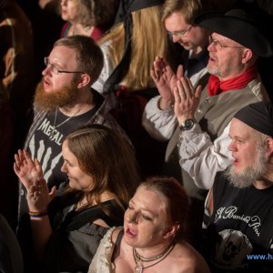 3_Hamburger_Wellenbrecher_Knust_2018_932_