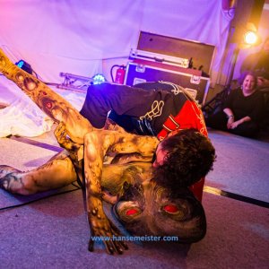 Autumn-Moon-Festival-Freitag-Monsieur-Pompiers-Travelling-Freakshow-2019-1004