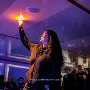 Autumn-Moon-Festival-Freitag-Monsieur-Pompiers-Travelling-Freakshow-2019-545