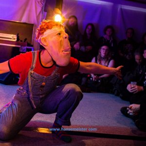 Autumn-Moon-Festival-Freitag-Monsieur-Pompiers-Travelling-Freakshow-2019-623