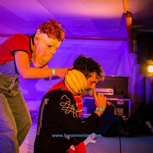 Autumn-Moon-Festival-Freitag-Monsieur-Pompiers-Travelling-Freakshow-2019-667