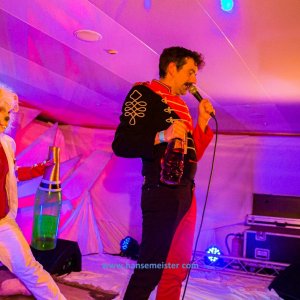 Autumn-Moon-Festival-Freitag-Monsieur-Pompiers-Travelling-Freakshow-2019-755