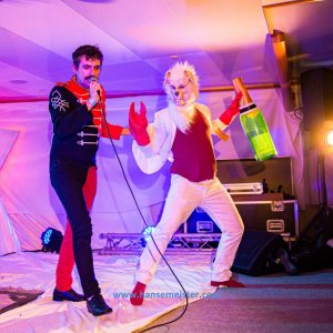 Autumn-Moon-Festival-Freitag-Monsieur-Pompiers-Travelling-Freakshow-2019-765