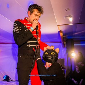 Autumn-Moon-Festival-Freitag-Monsieur-Pompiers-Travelling-Freakshow-2019-802