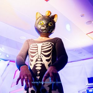 Autumn-Moon-Festival-Freitag-Monsieur-Pompiers-Travelling-Freakshow-2019-845