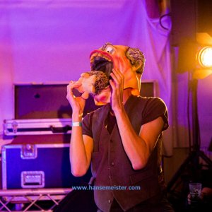 Autumn-Moon-Festival-Freitag-Monsieur-Pompiers-Travelling-Freakshow-2019-868