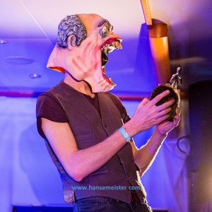 Autumn-Moon-Festival-Freitag-Monsieur-Pompiers-Travelling-Freakshow-2019-887