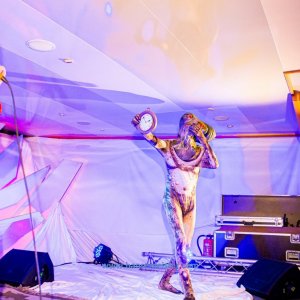 Autumn-Moon-Festival-Freitag-Monsieur-Pompiers-Travelling-Freakshow-2019-986