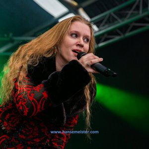 Autumn-Moon-Festival-Samstag-Snow-White-Blood-2019-777