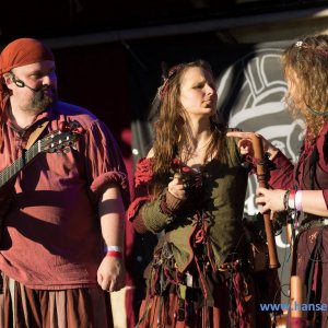 AUTUMN-MOON_Hameln_2017-312