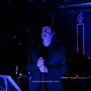 Autumn-Moon-Tribute-Clubshow-Freitag-570