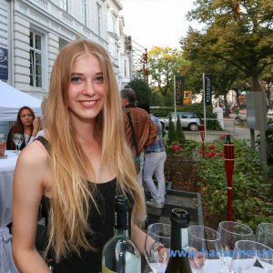 AWA_Models_International_029