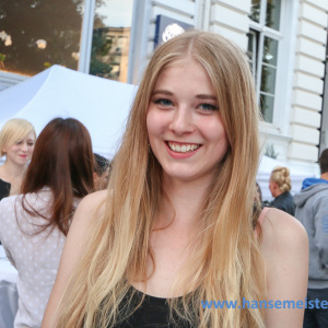 AWA_Models_International_080