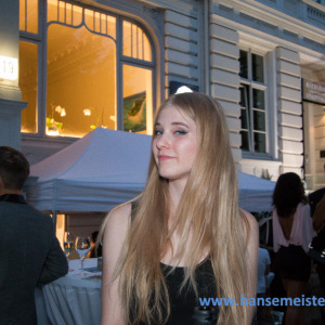 AWA_Models_International_215