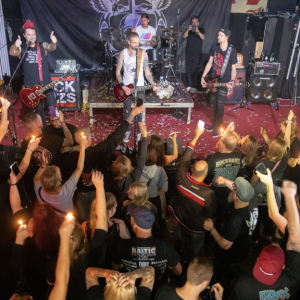EXAT-und-Drunken-Swallows-Riders-Cafe-2022585