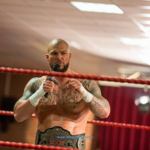 wXw_16Carat_Gold_Revenge_Kutenholz_2019-1204