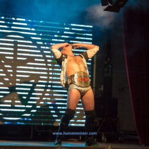 wXw_16Carat_Gold_Revenge_Kutenholz_2019-1227