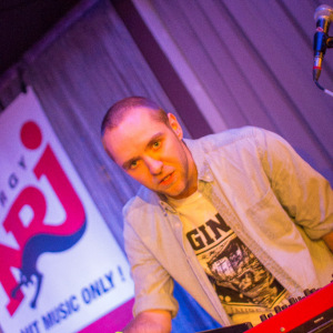 Marlon_Roudette_Burn_Out_Sounds_Radio_ENERGY_LIVE_SESSIONS_075
