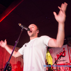 Marlon_Roudette_Burn_Out_Sounds_Radio_ENERGY_LIVE_SESSIONS_909