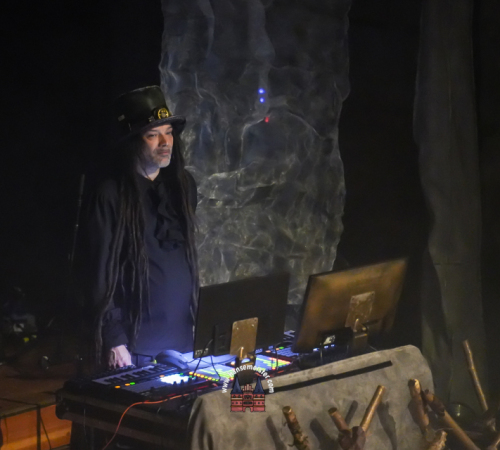 Faun-Pettersson-Fredriksson-Ye-Banished-Privateers-Tour-HEX-EU-und-UK-Tour-2025-Hamburg-1106