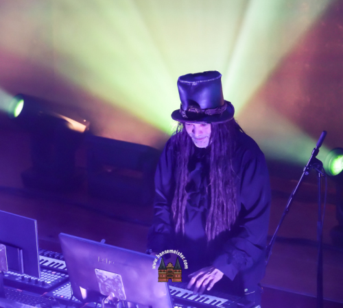 Faun-Pettersson-Fredriksson-Ye-Banished-Privateers-Tour-HEX-EU-und-UK-Tour-2025-Hamburg-1502