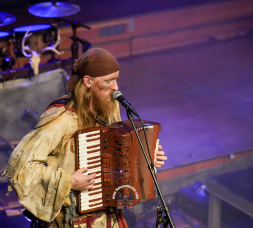 Faun-Pettersson-Fredriksson-Ye-Banished-Privateers-Tour-HEX-EU-und-UK-Tour-2025-Hamburg-195