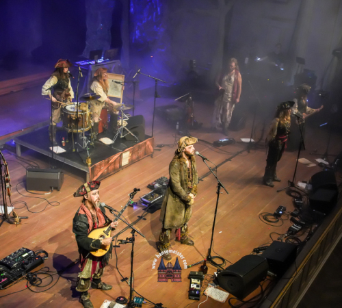 Faun-Pettersson-Fredriksson-Ye-Banished-Privateers-Tour-HEX-EU-und-UK-Tour-2025-Hamburg-206