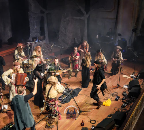 Faun-Pettersson-Fredriksson-Ye-Banished-Privateers-Tour-HEX-EU-und-UK-Tour-2025-Hamburg-566