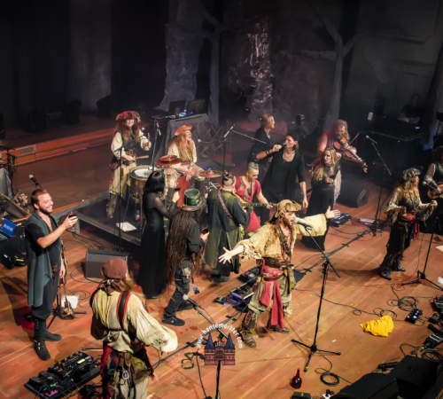 Faun-Pettersson-Fredriksson-Ye-Banished-Privateers-Tour-HEX-EU-und-UK-Tour-2025-Hamburg-599