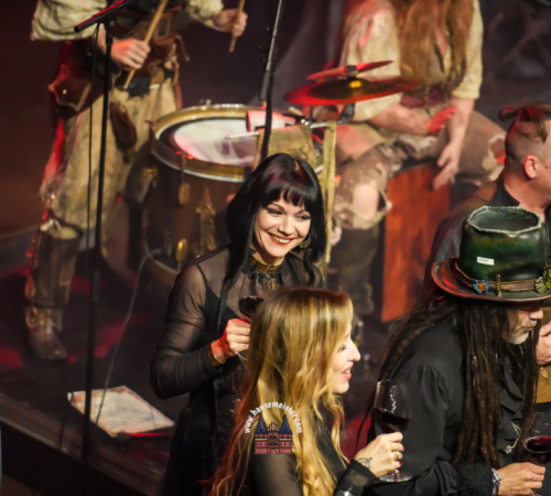 Faun-Pettersson-Fredriksson-Ye-Banished-Privateers-Tour-HEX-EU-und-UK-Tour-2025-Hamburg-625
