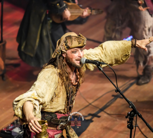 Faun-Pettersson-Fredriksson-Ye-Banished-Privateers-Tour-HEX-EU-und-UK-Tour-2025-Hamburg-670