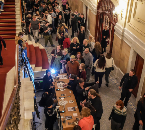 Faun-Pettersson-Fredriksson-Ye-Banished-Privateers-Tour-HEX-EU-und-UK-Tour-2025-Hamburg-889