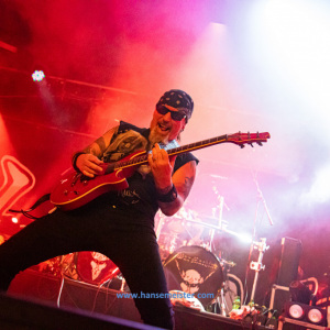 headbangers-michael-meister-donnerstag-2022-Venom-INC-593