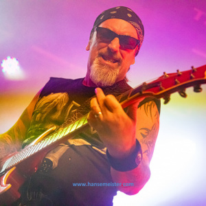 headbangers-michael-meister-donnerstag-2022-Venom-INC-675