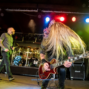 headbangers-michael-meister-freitag-2022-Icarus-Witch-96