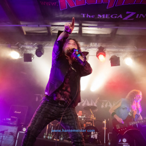 headbangers-michael-meister-samstag-2022-Tygers-of-Pan-Tang-57