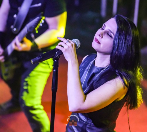 Heldmaschine-Support-Delva-im-Riders-Cafe-am-26-03-2026-110